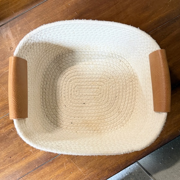 Decorative Coiled Rope Basket - Picture 6 of 9